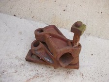 JD IH Case plow rolling rollin cutter mounting holder bracket to plow P01386A