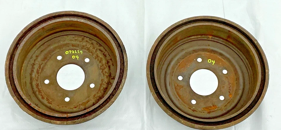 Par de tambores de freno trasero Pontiac GTO 1965 1966 1967 Lemans Tempest con fecha E 1 5 Foto 2 de 4