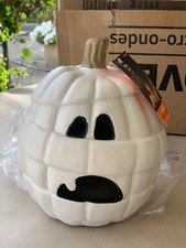 Halloween Light-up mummy pumpkin decoration