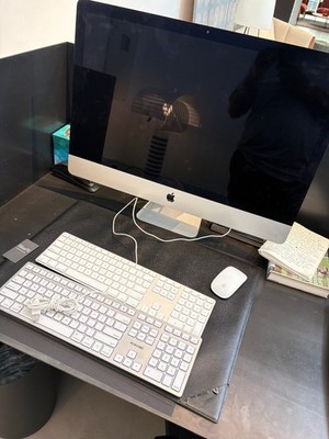 Apple iMac 27in Retina 5K Display (256GB SSD, Intel Core i5 10th Gen. 3.10 GHz,