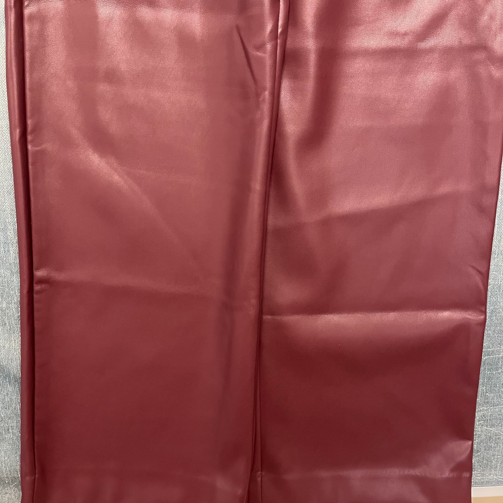 Banana Republic Women's Pants Size 2 Tall Burgundy Wide Leg Leather Button Fly thumbnail 3