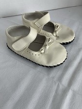 PEDIPED white Mary Jane Dress Shoe Toddler 18-24 Months Fabric Leather