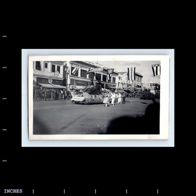 Vintage Photo PARADE STREET SCENE STRATHMORE HIGH PORTERVILLE CALIFORNIA