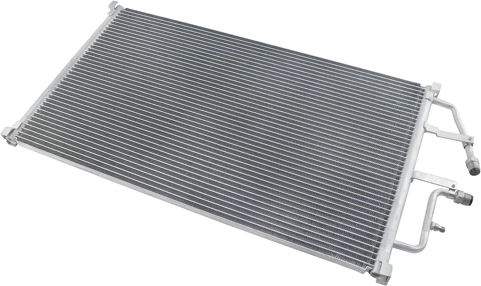 Condensador de CA para Chevy GMC serie C/K Sierra Silverado 2500 HD 3500 52402209 Foto 4 de 4