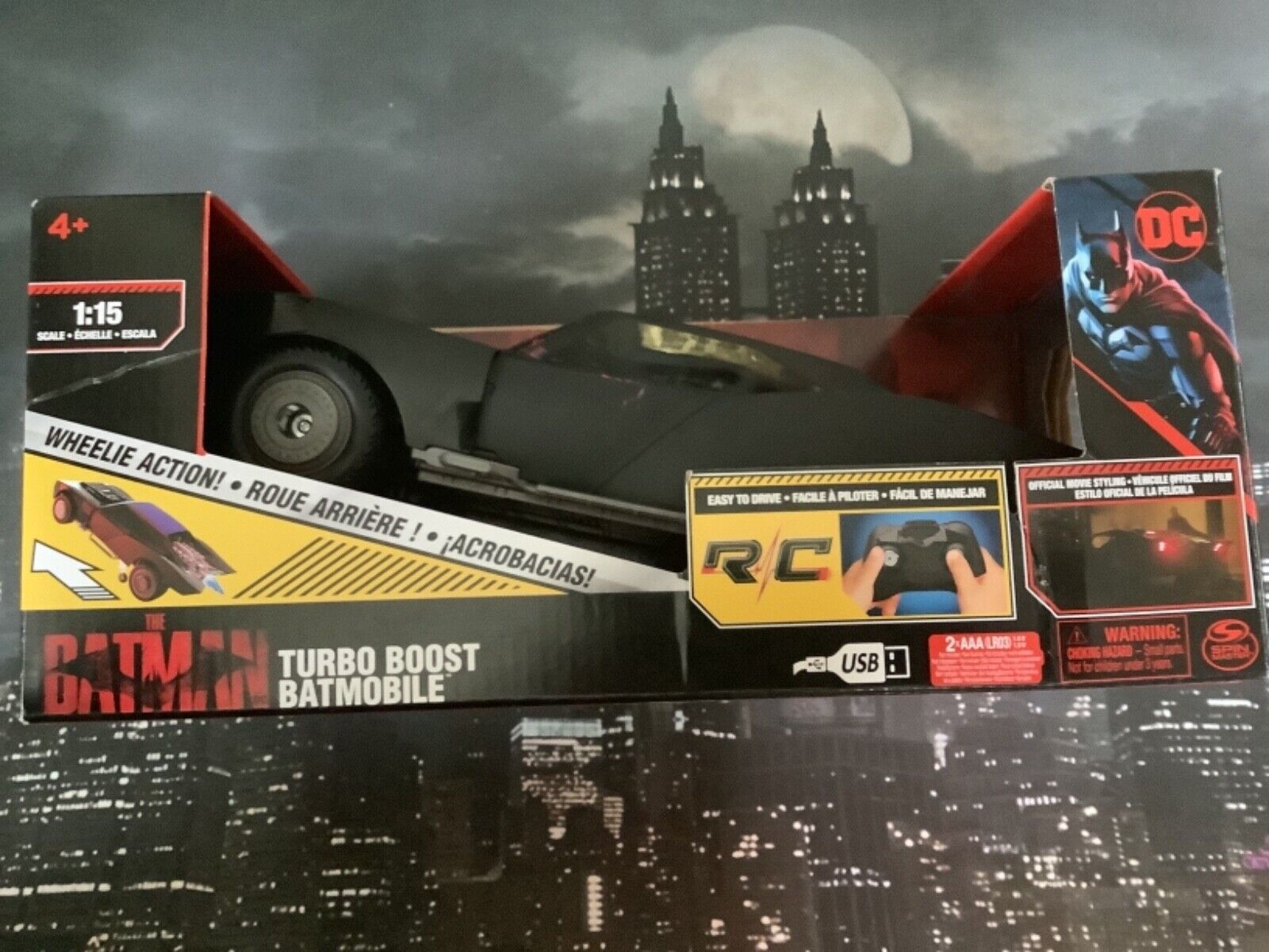 Batman RC 1:15 Turbo Boost Batmobile Spin Master NEW