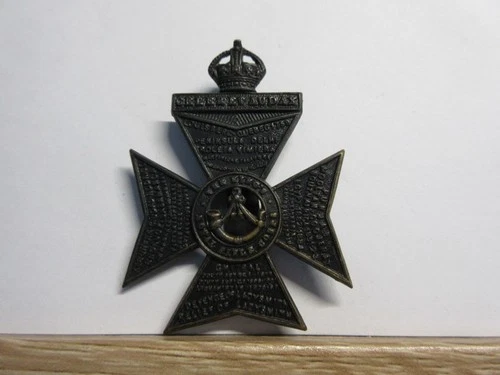 Vintage WW1, WW2 'Kings Royal Rifle Corps' MILITARY CAP BADGE