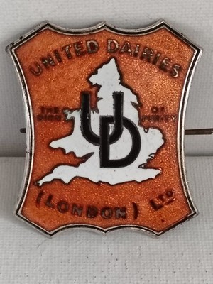 Vintage United Dairies London Ltd Uniform Mützenabzeichen 1940er mit Metallnadel