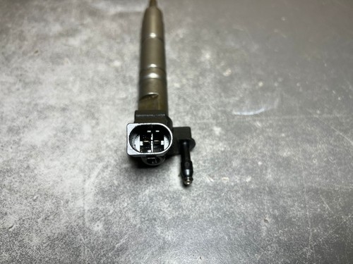 Genuine Mercedes W164 W211 Fuel Injector Sprinter OM642 A642 0701387 Oem Diesel - Picture 5 of 15
