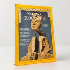 National Geographic May 1969 Apollo 8, The Moon, Kuwait, Grand Canyon