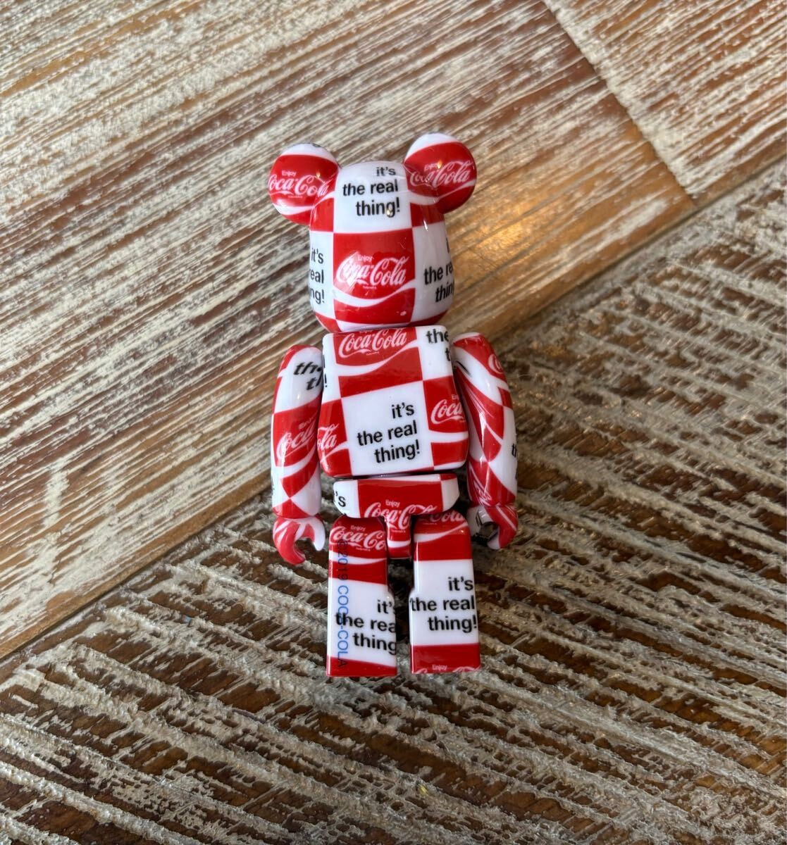 MEDICOM TOY - atmos × Coca-Cola 1000％ CHECKERBOARD atmos × Coca-Cola 1000％ CHECKERBOARD（Medicom Toy x atmos x