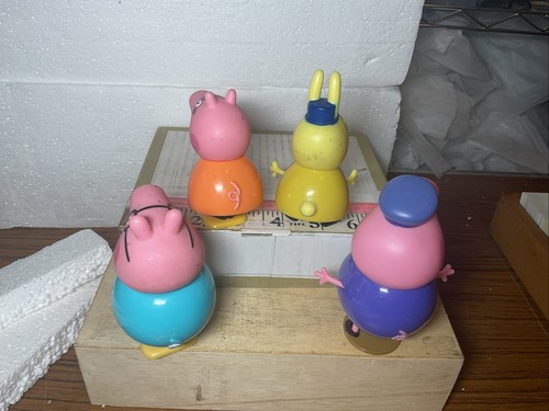 4 Peppa Pig Friends & Family Figures ABD Character Options Plastic Models Used - Imagen 5 de 12