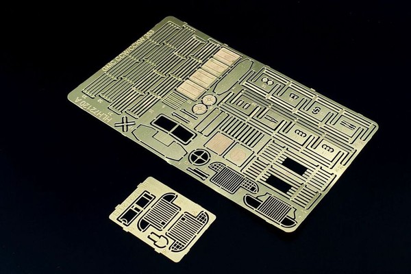 Hauler Models HLH72120 - 1:72 Gmc Ccw_Cckw 353 (Pst Kit) - ZubehöR-image