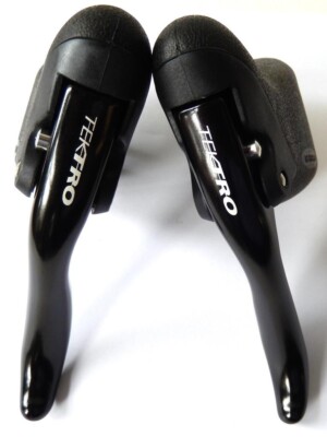 PAIRE DE LEVIERS ROUTE AERO TEKTRO ALUMINIUM NOIR NEUVE