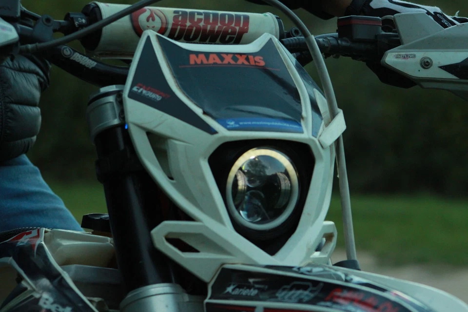 Faro Led Beta 45w PERSONALIZZABILE per RR da 2020 al 2025 2t 4t 125 fino a 490 - Imagen 3 de 4