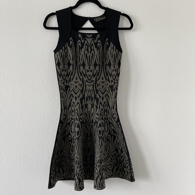 Love Republic Fit Flare Dress Sz M Sleeveless Above Knee Stretch EUC