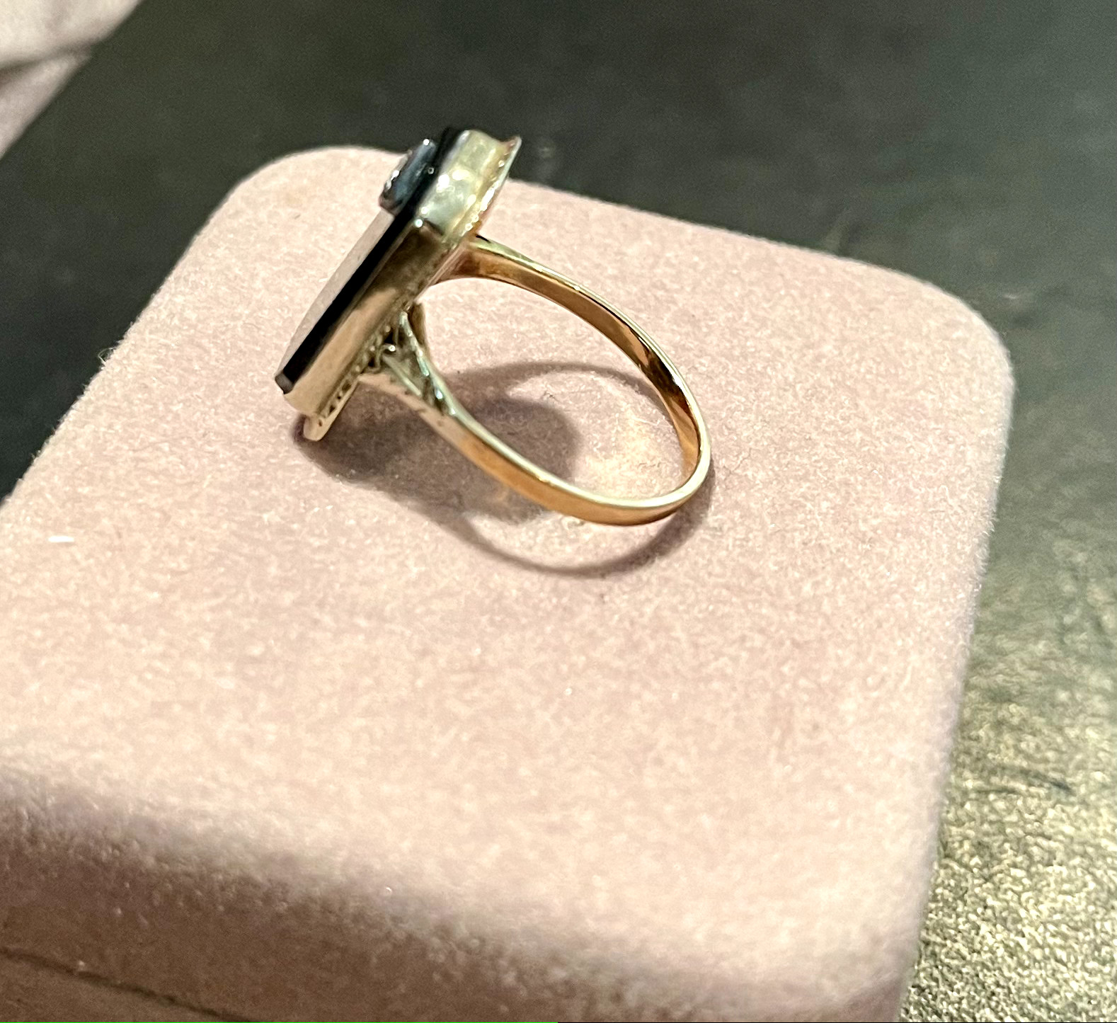 Mens Black Onyx Rectangular Ring with Diamond Chi… - image 2