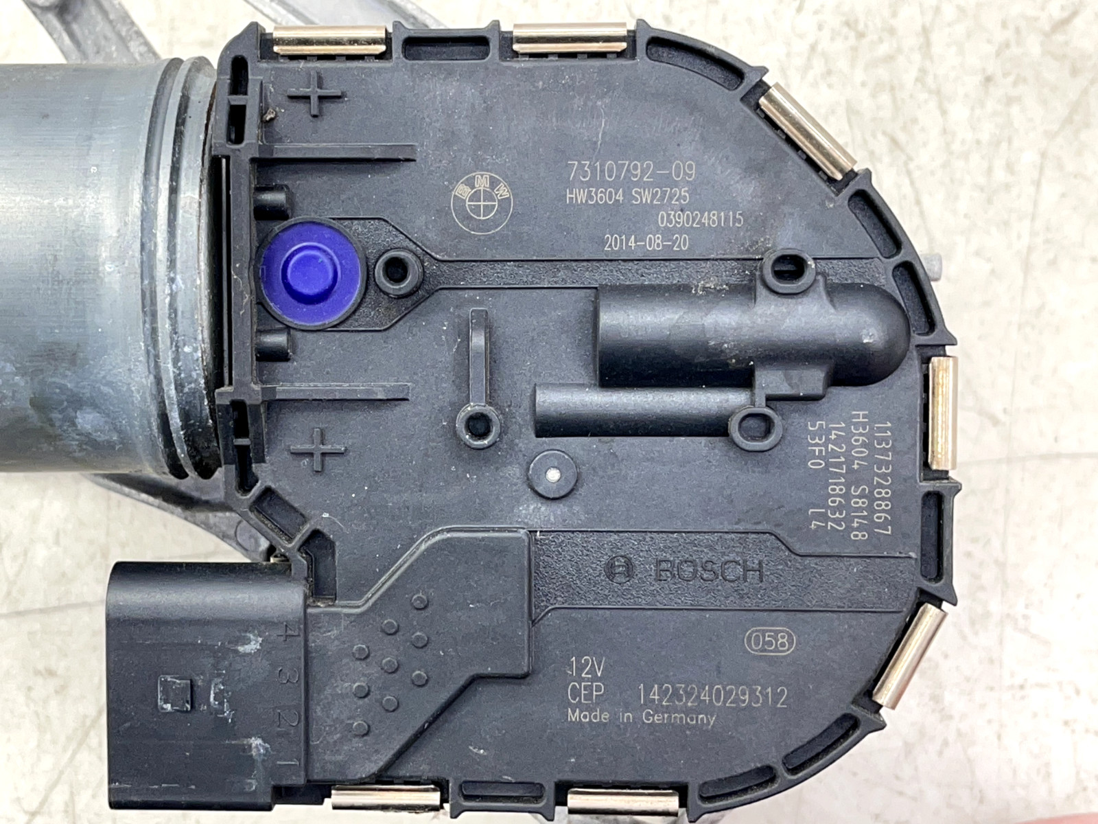 2014-2020 BMW I8 OEM FRONT RIGHT PASSENGER SIDE WINDSHIELD WIPER MOTOR
