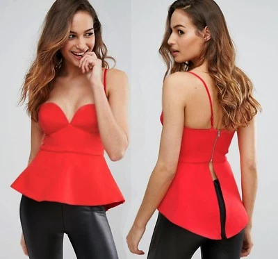 NEU KENDALL KYLIE Damen Rot Schößchen Volant Asymmetrisch Saum Top Bluse $128 - Bild 1 von 4