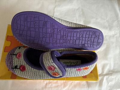 Chaussons WAPITI Neufs Multicolores Pointure 31 Pour Fille – En Tissu, Confortables Et Chics !