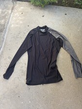 DAKINE Long Sleeve Rash Guard Black Gray Size Large Made in Vietnam