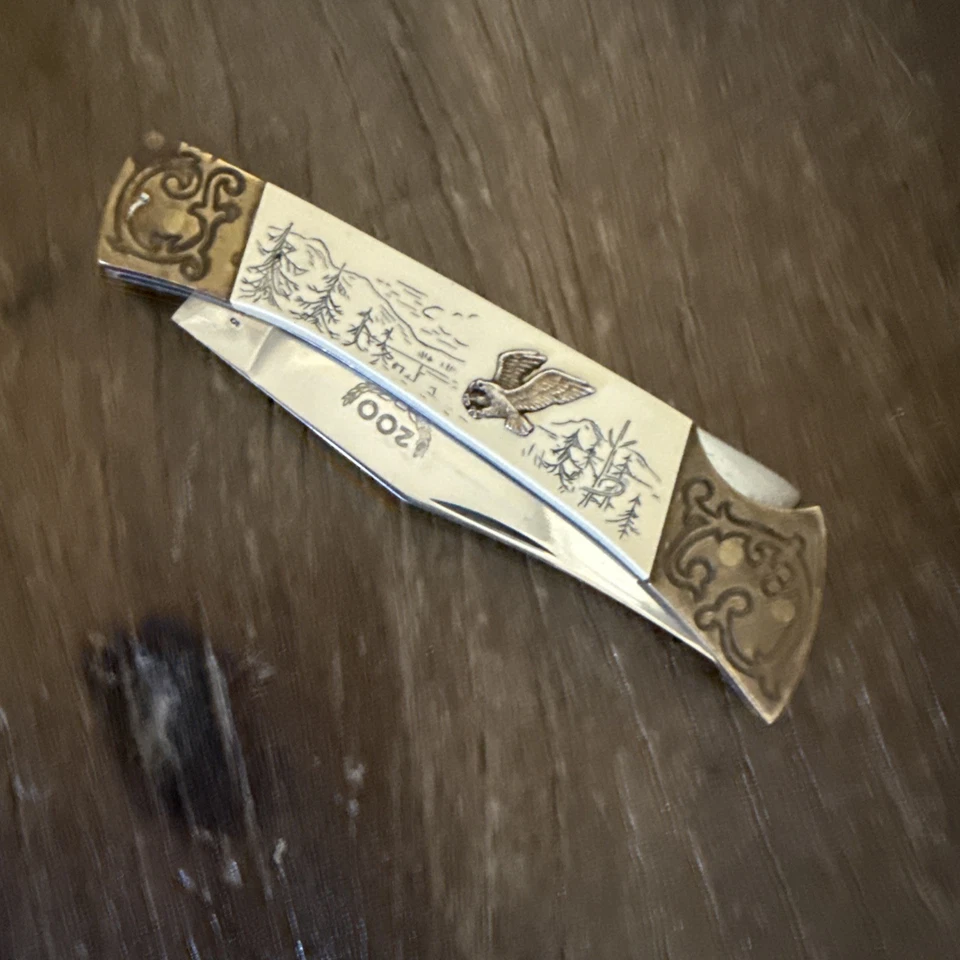 Eagle Knife Made In Japan Lockback Engraved Bolsters Vintage - Image 4 of 4