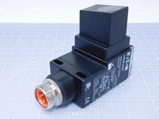 EATON 1452E-6507 PHOTOELECTRIC SENSOR 45 IN S...