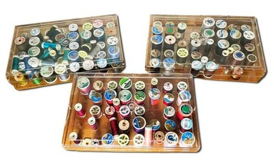 Sewing Quilting Thread HUGE Vtg Lot 120+ Spools Coats Clark Bonus Storage Bins