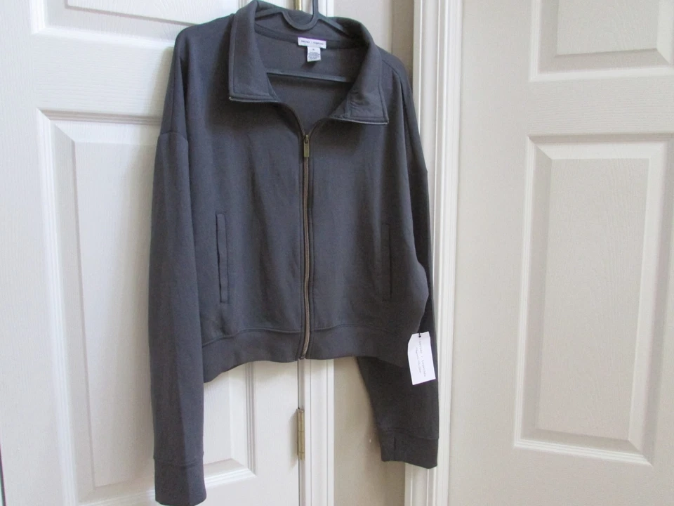 better/together gray full Zip ultra soft stretch cropped jacket-Lrg-new with tag - Image 4 of 4