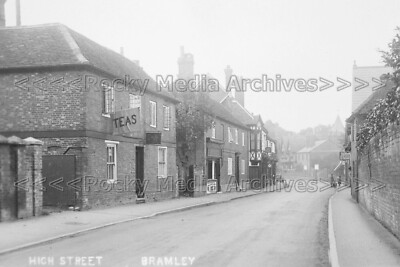 Cbb-74 High Street, Bramley Near Guildford, Surrey. Foto