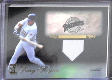 2009 Topps Tribute Black Relic #33 Tony Gwynn No 32 of 50