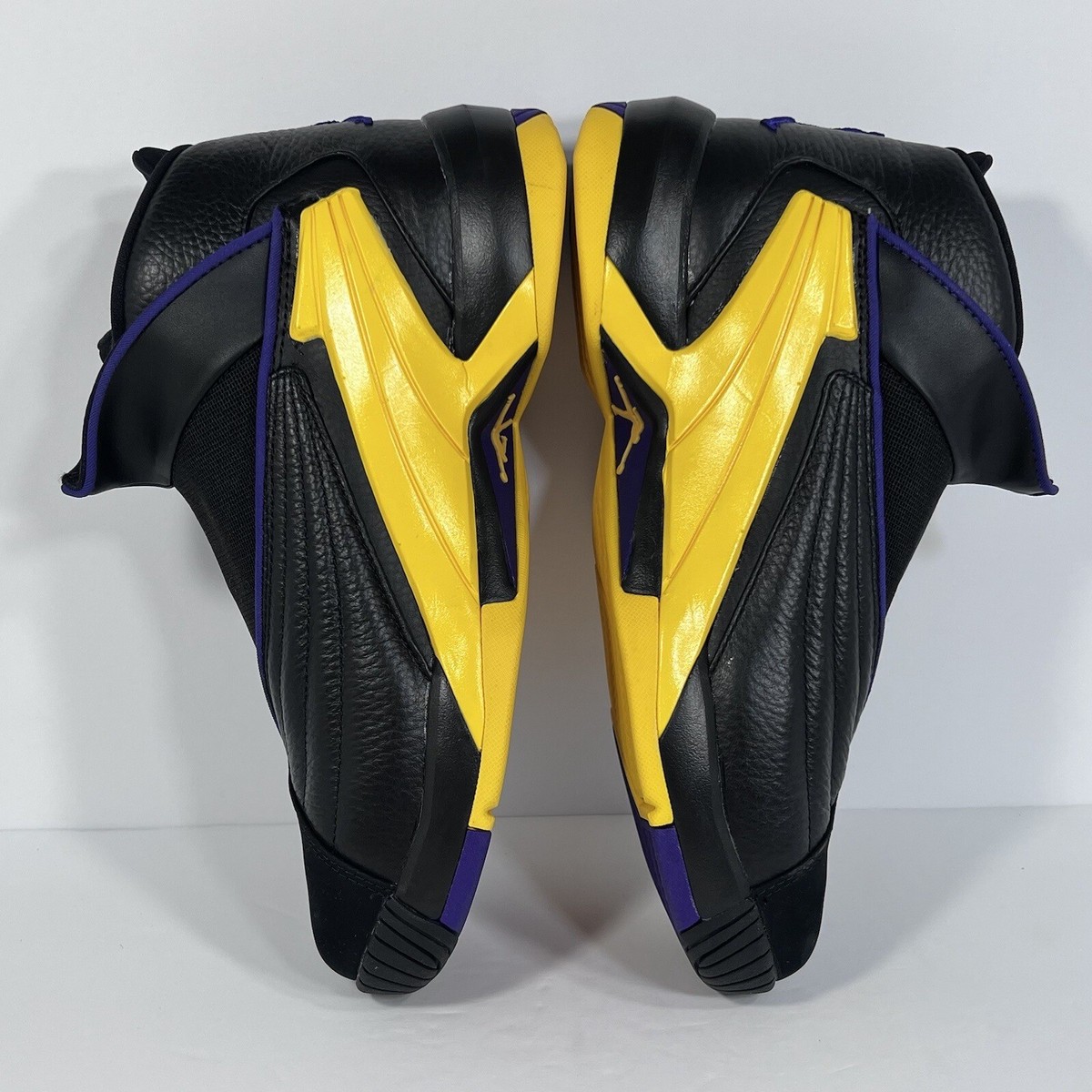 New Jordan Jumpman Swift Lakers AT2555-007 Black/Court Purple
