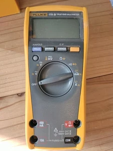 FLUKE 179 true-RMS Digital Multimeter From Japan