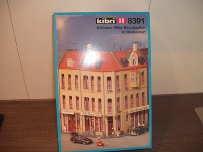 Kibri HO 8391 Bausatz Eckhaus Nikis-Beatysalon in Düsseldorf in OVP 1:87 HO
