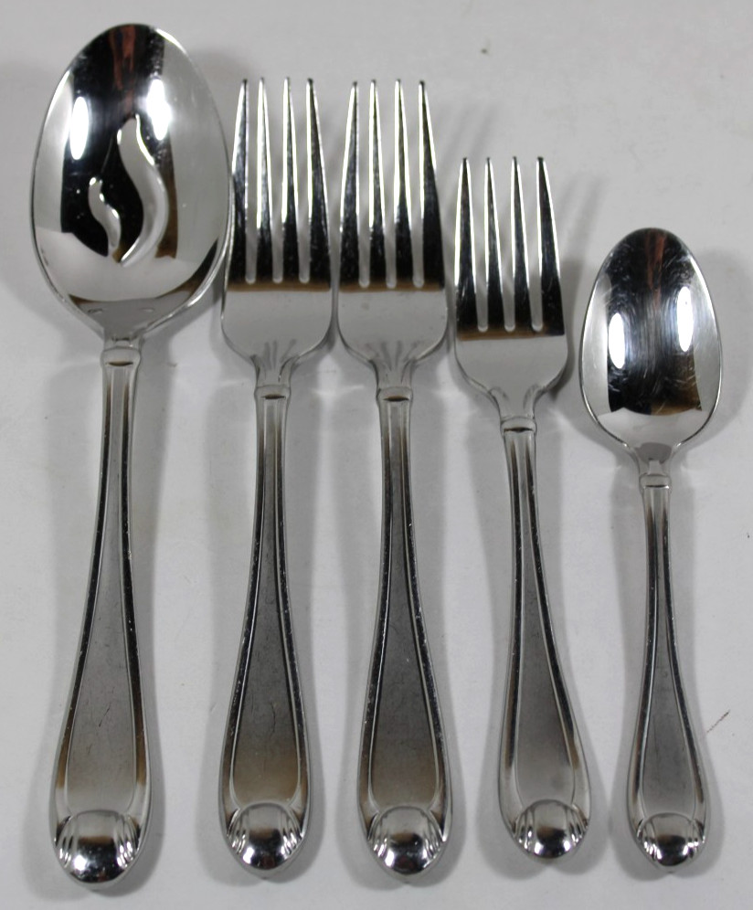 5 Pce. Oneida Stainless SATIN GARNET - Fork, Spoon