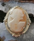 Vintage Hand Carved Shell Cameo Brooch Pin — photo 2