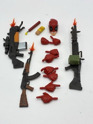  Marvel Legends MAXIMUM DEADPOOL   Accessories Lot Head Hands Guns NO FIGURE