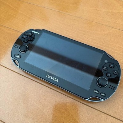 PS Vita PCH-1100 Black OLED FW3.01 16GB + FFX/X-2 & Minna no Golf