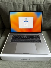 Apple MacBook Pro 15-inch 2017 Touch Bar Core i7 2.8Ghz 16GB 1TB A1707
