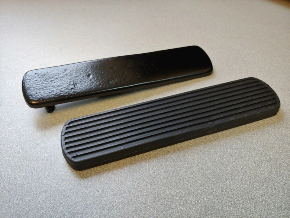 CONJUNTO DE PEDAL DE ACELERADOR PRE A ORIGINAL USADO LIMPIO ORIGINAL PORSCHE 356 CON ALMOHADILLA NUEVA 13 Foto 2 de 4