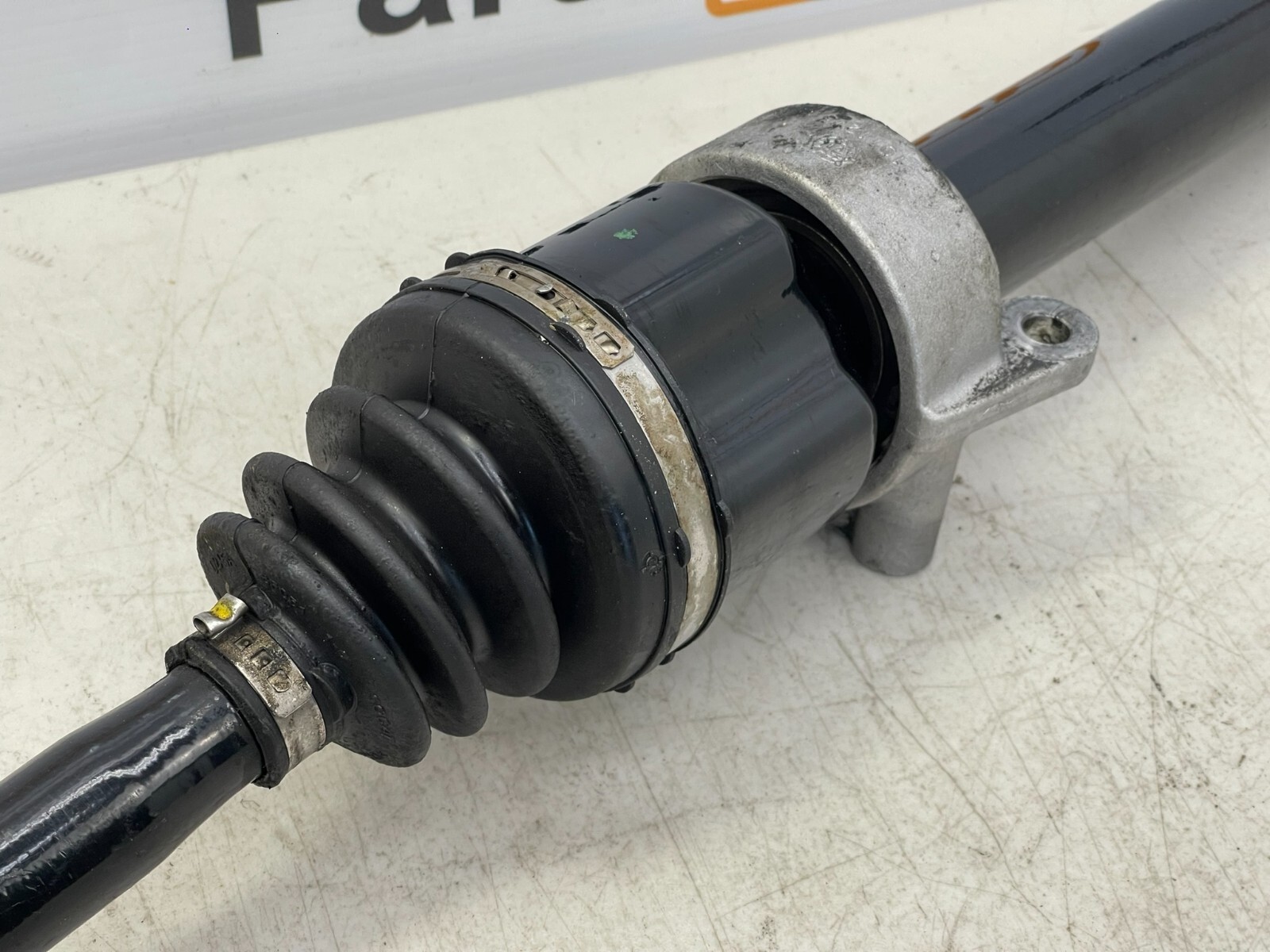 2014-2019 BMW I8 OEM REAR RIGHT PASS. SIDE DRIVESHAFT CV AXLE SHAFT 8611320-09