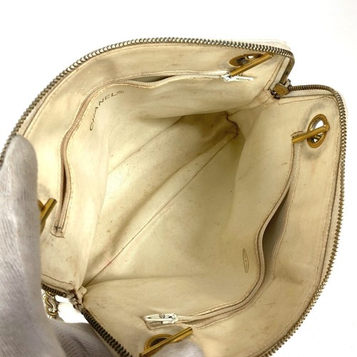 CHANEL Vintage Matelasse Quilted Logo Double Chain Schultertasche Leder Weiß - Bild 12 von 19
