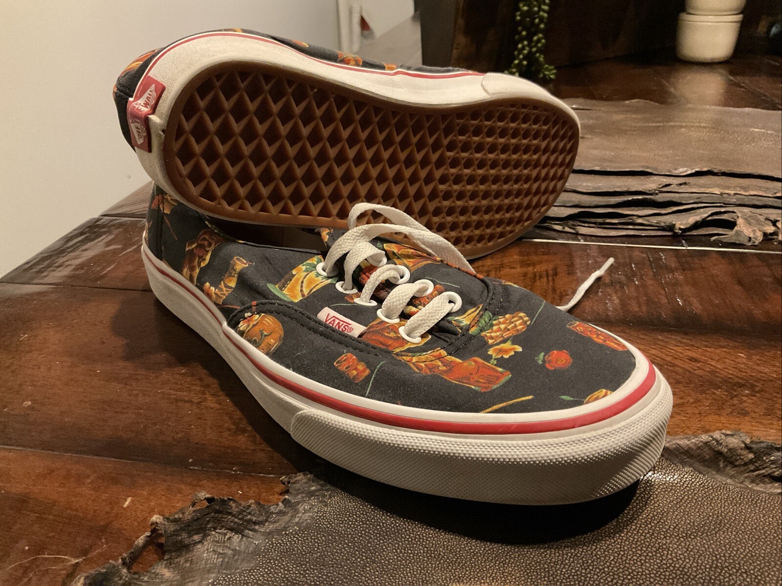 SAOLA Scarpe sneakers Vans 9.5 uomo 11 donna epoca tropicale casual usate in ottime condizioni