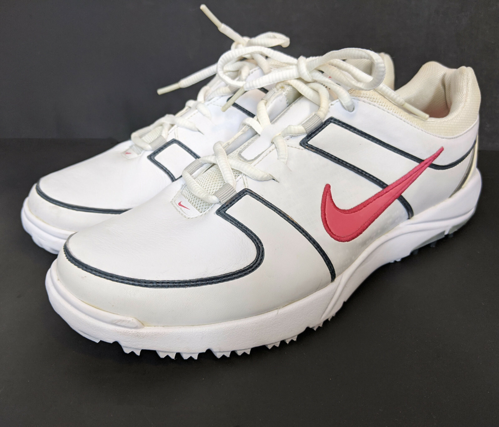size 11 women's golf shoes