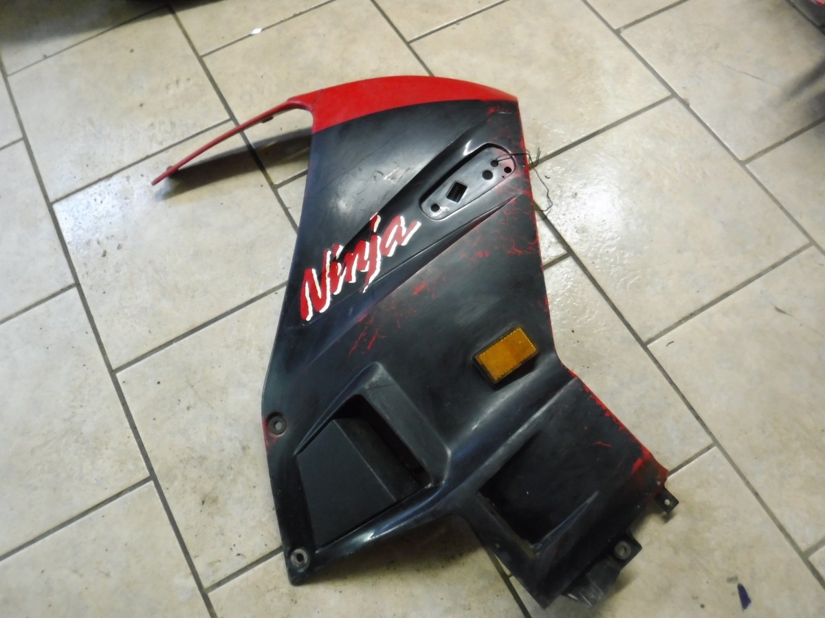 1987-90 KAWASAKI Ninja ZX750F Right Upper Mid Cowl Fairing 55028
