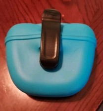 Tinysome Pochette de friandises en silicone pour chien avec fermeture magnétique