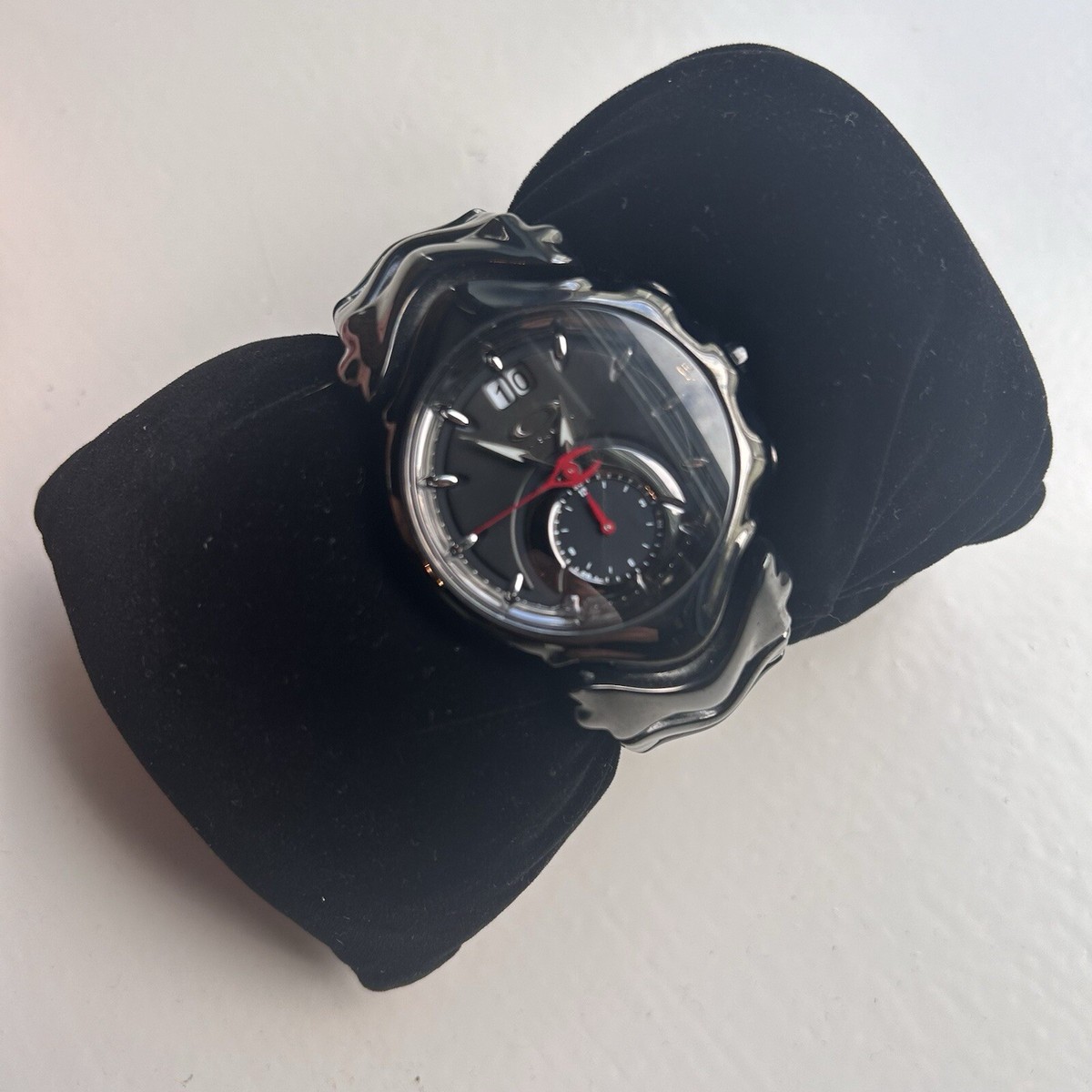 時計 oakley judge y2k Operation Oakley Judge Y2K Chronograph Tech Watch Fashion
