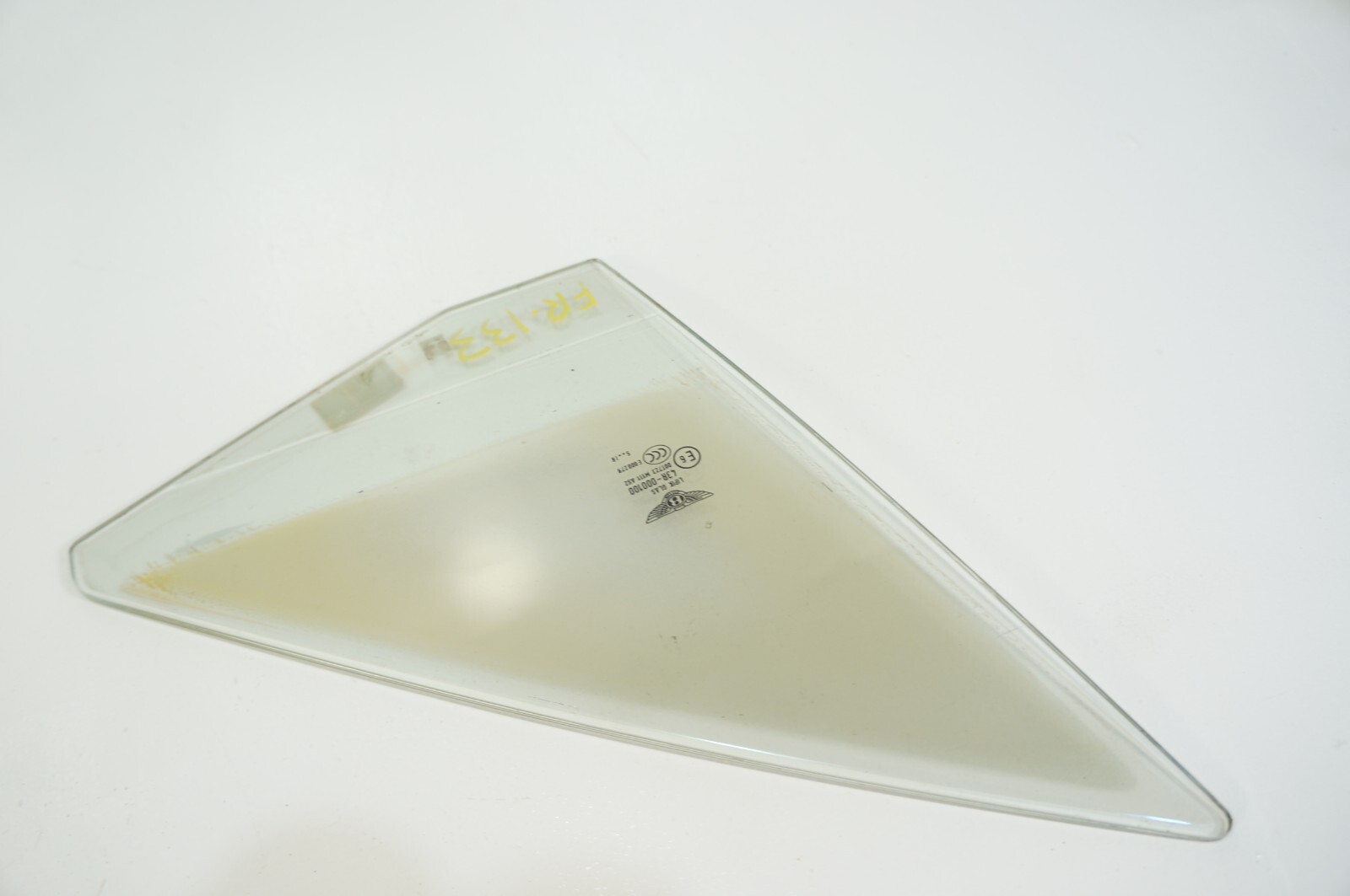 06-12 Bentley Continental Flying Spur Front Right Side Door Window Vent Glass