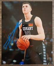 Isaiah Hartenstein Signed 8x10 Photo OKC Thunder German Basketball NBA RAD