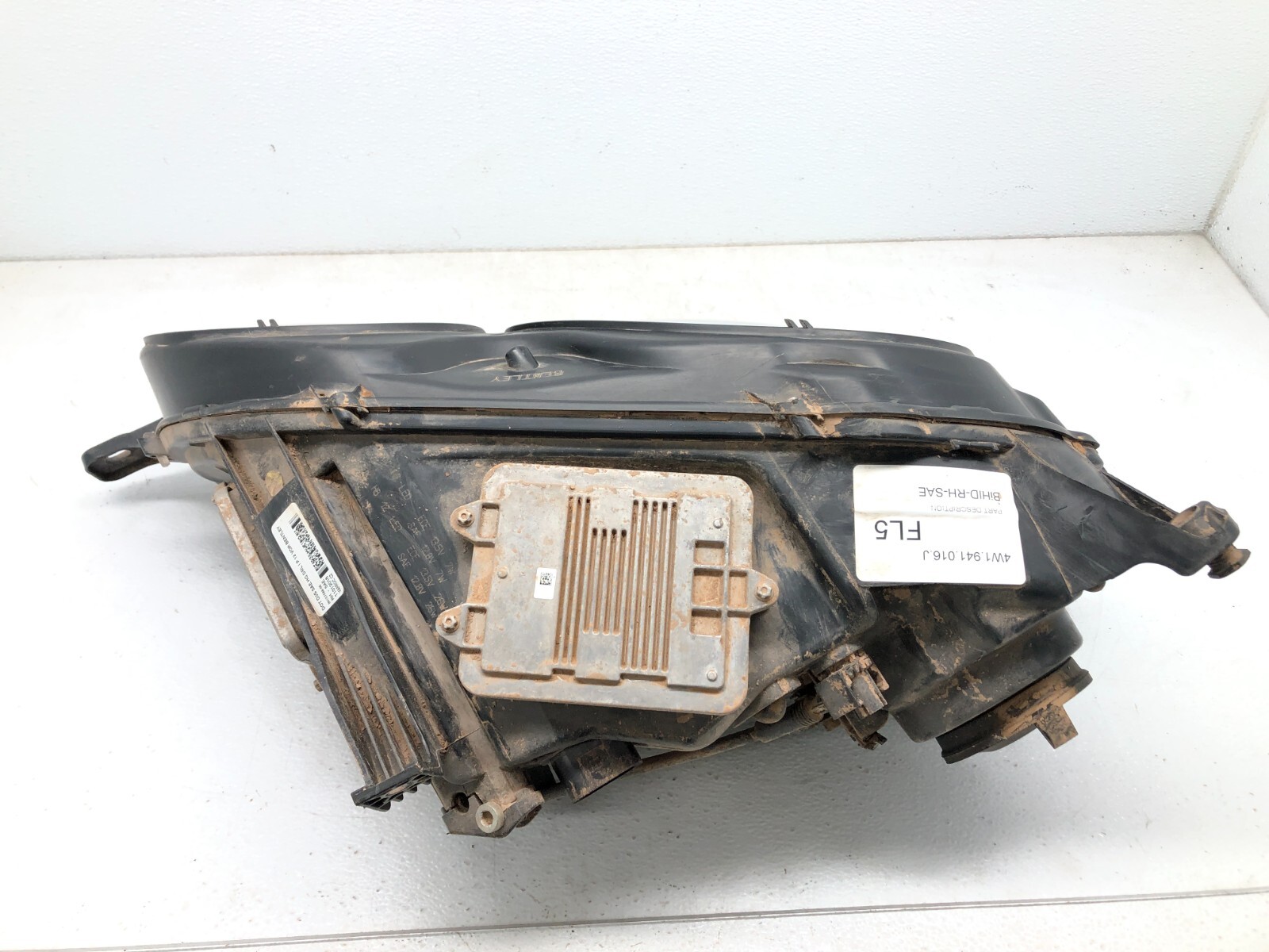 2014-2019 BENTLEY FLYING SPUR RIGHT PASS FRONT BI-XENON HEADLIGHT #FOR PARTS.