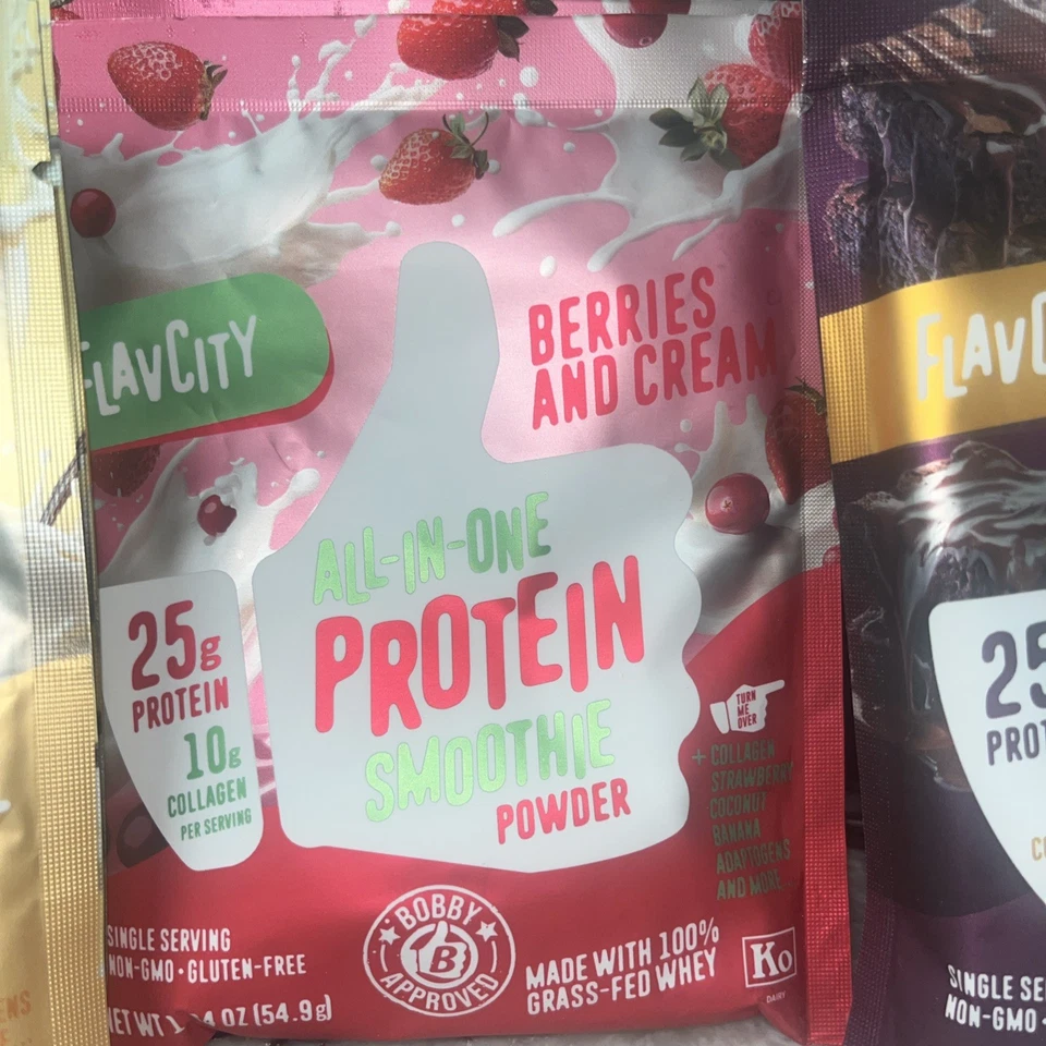 Paquete de variedad de batidos de proteínas todo en uno Flav City de una sola porción Foto 4 de 4